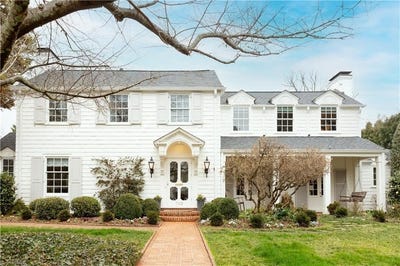 /international/us/702-woodland-drive-greensboro-nc-110104871390/