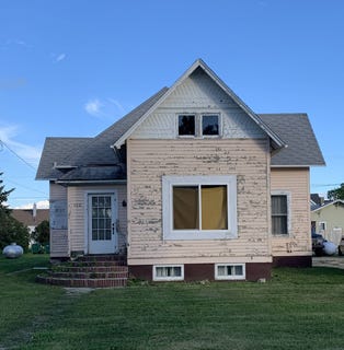 /international/us/308-main-ave-e-rolla-nd-110100241055/