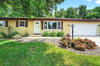 /international/us/290-ash-street-oregon-wi-110100398516/