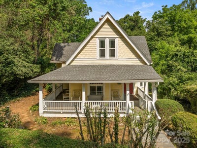 /international/us/334-greenville-street-saluda-nc-110101136968/?lang=zh-cn