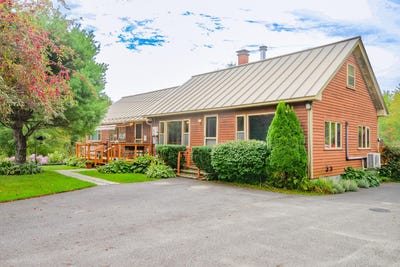 /international/us/224-main-street-lincolnville-me-110120131169/