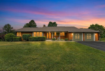 /international/us/15-citadel-road-morgantown-wv-110108750268/