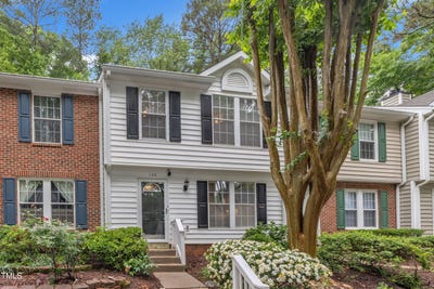 /international/us/134-riverwalk-circle-cary-nc-110099479347/