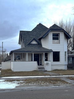 /international/us/803-n-kendrick-ave-glendive-mt-110104271211/