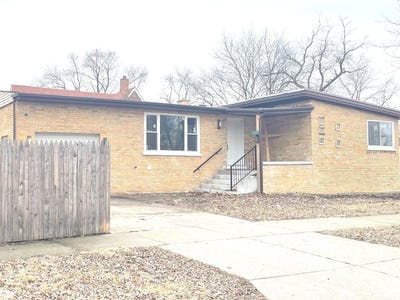/international/us/2521-120th-street-blue-island-il-110119467110/