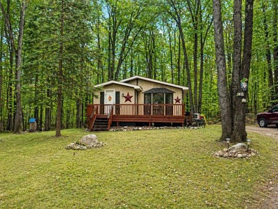 /international/us/2081-hemlock-farwell-mi-110107478944/