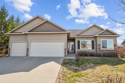 /international/us/5075-andrews-place-pleasant-hill-ia-110106621559/