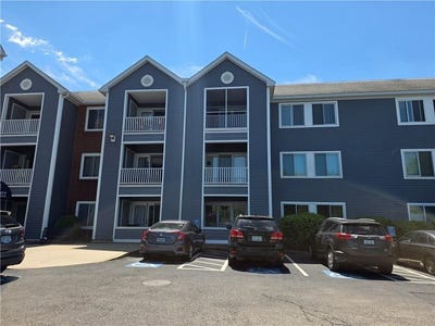 /international/us/1800-douglas-avenue-north-providence-ri-110108349100/