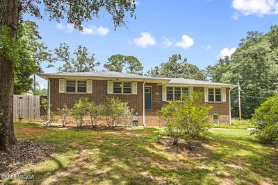 /international/us/119-country-club-drive-forsyth-ga-110100976504/?lang=en