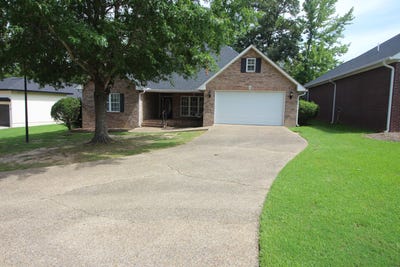 /international/us/15-twin-oaks-place-laurel-ms-110099524959/?lang=zh-tw