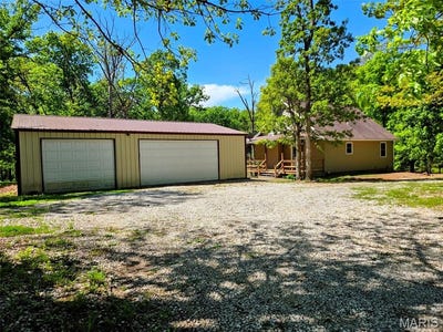 /international/us/38637-monroe-road-556-stoutsville-mo-110107866834/