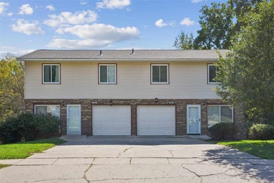 /international/us/1409-eastview-dr-coralville-ia-110120456609/