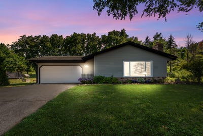 /international/us/861-bridge-rd-cedarburg-wi-110101149144/