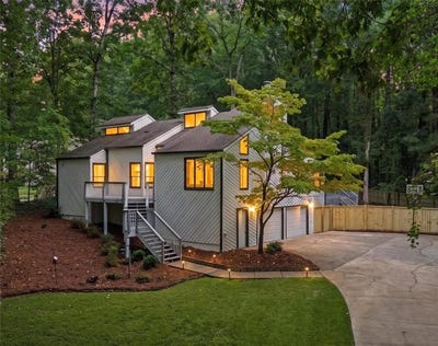 /international/us/2215-carlyle-drive-marietta-ga-110120153087/