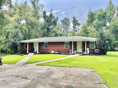 /international/us/408-410-eight-street-picayune-ms-110105873550/