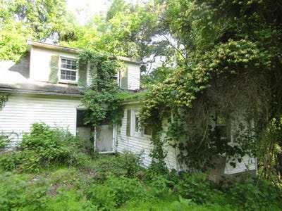 /international/us/9431-glendale-rd-penn-hills-pa-110100197944/