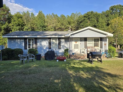 /international/us/2060-lakeview-drive-johnston-sc-110120053918/