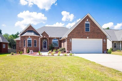 /international/us/1003-bradford-lane-archdale-nc-110110126951/