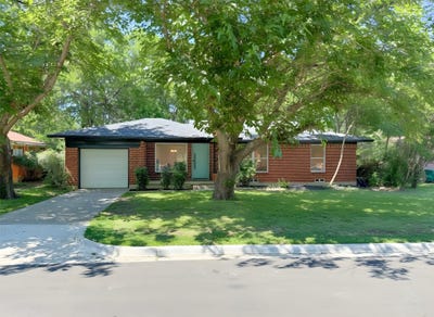 /international/us/1812-carlton-street-denton-tx-110108014418/