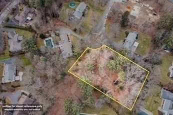 /international/us/dennis-rd-longmeadow-ma-110102681086/