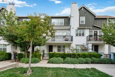 /international/us/3832-camino-loop-dublin-ca-110108398029/