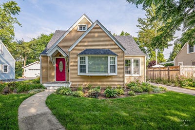 /international/us/72-elm-street-crystal-lake-il-110101088384/?lang=en