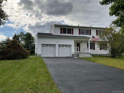 /international/us/207-butter-hill-drive-new-windsor-ny-110109869159/