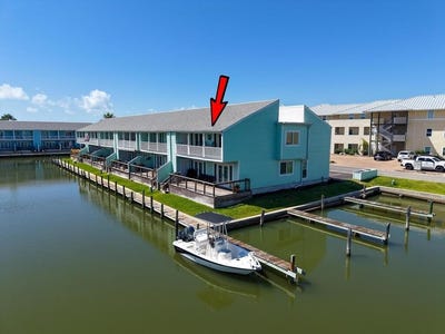 /international/us/812-sandollar-street-rockport-tx-110110096694/