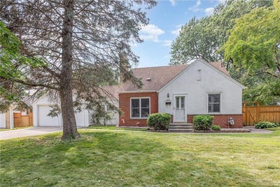/international/us/6624-2nd-avenue-s-richfield-mn-110101462051/?lang=pt