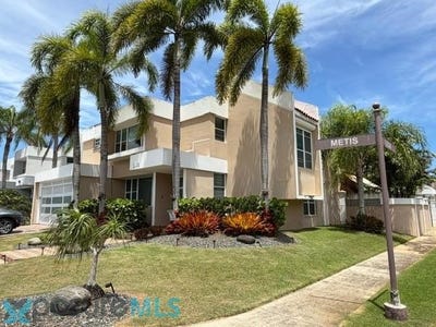 /international/us/dorado-dorado-pr-110110280403/