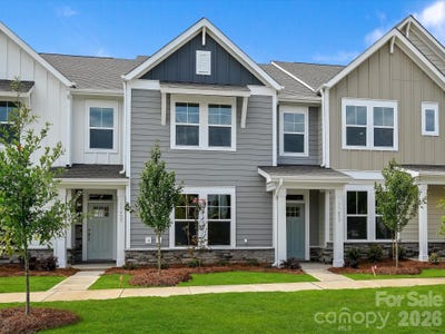 /international/us/11457-prosperity-church-road-huntersville-nc-110099726218/