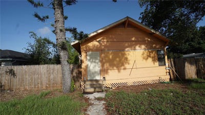 /international/us/2135-44th-street-south-saint-petersburg-fl-110110086826/