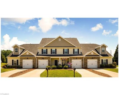 /international/us/111-penry-lane-clemmons-nc-110108019041/