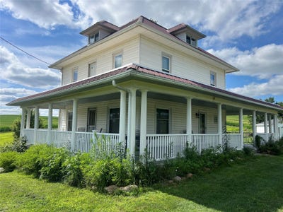 /international/us/2629-pecan-avenue-guthrie-center-ia-110100969392/