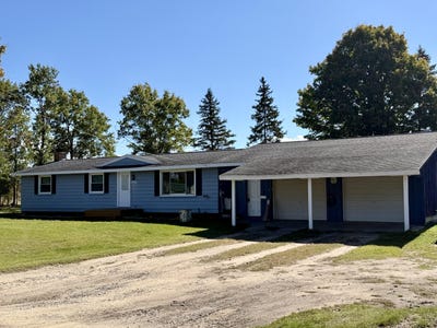 /international/us/5731-wellington-way-grayling-mi-110110077628/