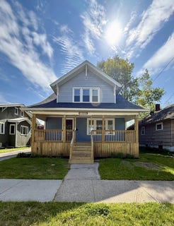 /international/us/1552-hoyt-street-muskegon-mi-110108196143/