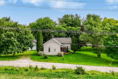 /international/us/9702-e-375-s-zionsville-in-110108391726/