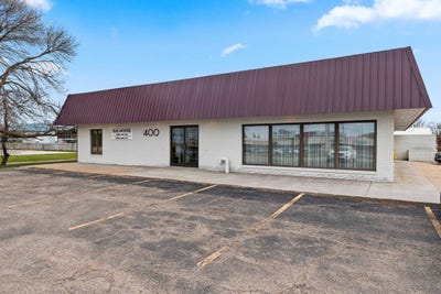 /international/us/400-e-highland-drive-oconto-falls-wi-110108068988/