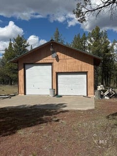 /international/us/227-county-rd-243-a-hilltop-alturas-ca-110107848500/