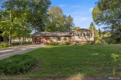 /international/us/3324-maple-drive-pittsfield-twp-mi-110120485171/