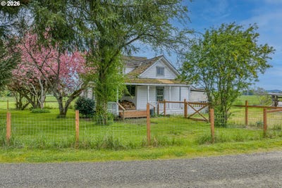 /international/us/93703-lower-norway-ln-myrtlepoint-or-110105636797/
