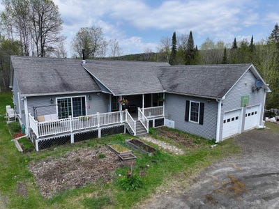 /international/us/832-vermont-route-114-east-haven-vt-110108146802/
