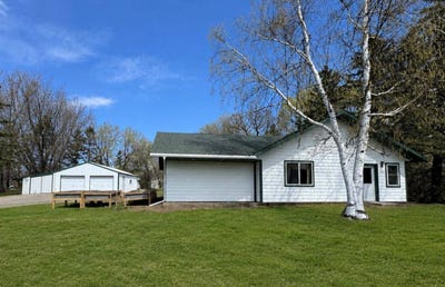 /international/us/408-main-street-east-bertha-mn-110109121604/