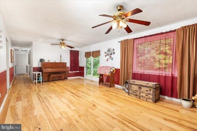 /international/us/2647-ben-saville-road-augusta-wv-110099982379/?lang=zh-cn