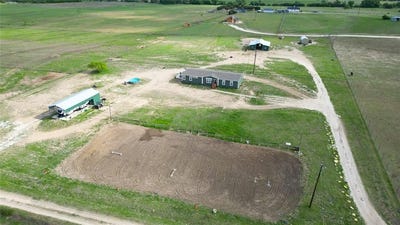 /international/us/762-county-road-131-gatesville-tx-110098928319/