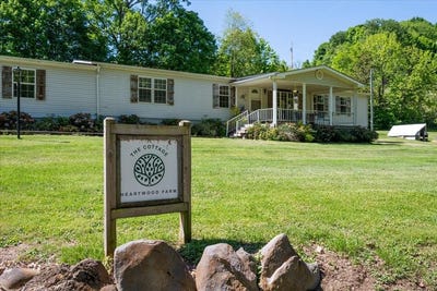 /international/us/21570-alvarado-road-abingdon-va-110109243647/