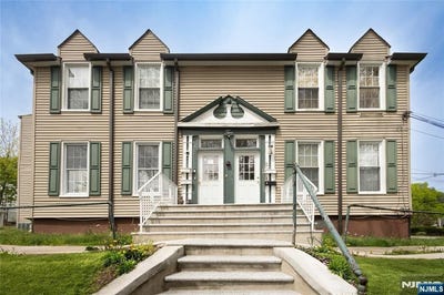 /international/us/70-e-passaic-street-maywood-nj-110107752334/