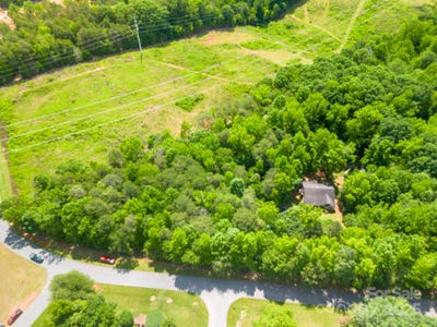 /international/us/hagers-hollow-drive-denver-nc-110100074390/