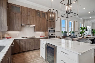 /international/us/14953-holly-street-addison-tx-110108123233/