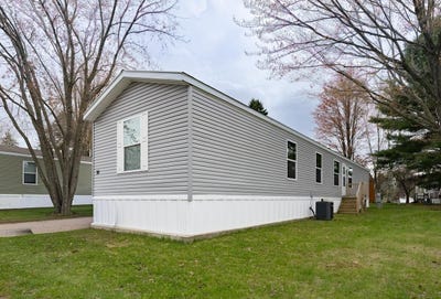 /international/us/6300-birch-street-weston-wi-110107856481/